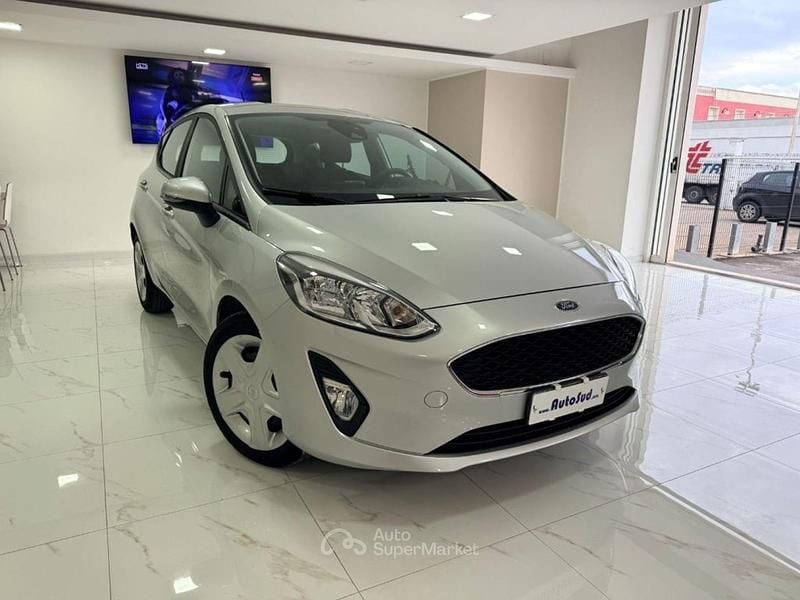 Usata Ford Fiesta Business Edition 86 CV (63 kW) 2020 Grigio Utilitaria