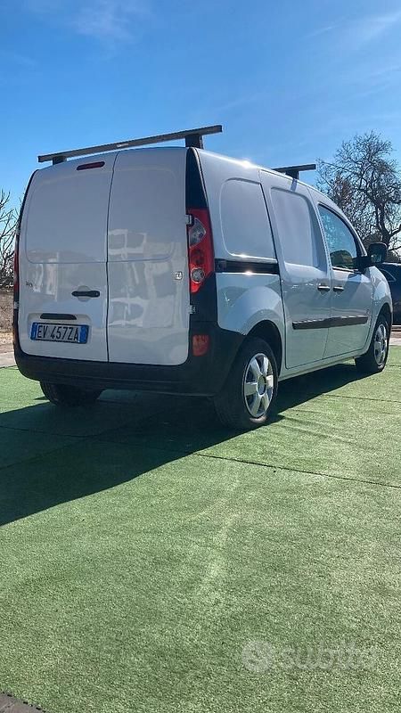 Usata Renault Kangoo 89 kW (122 CV) 2014 Bianco Monovolume