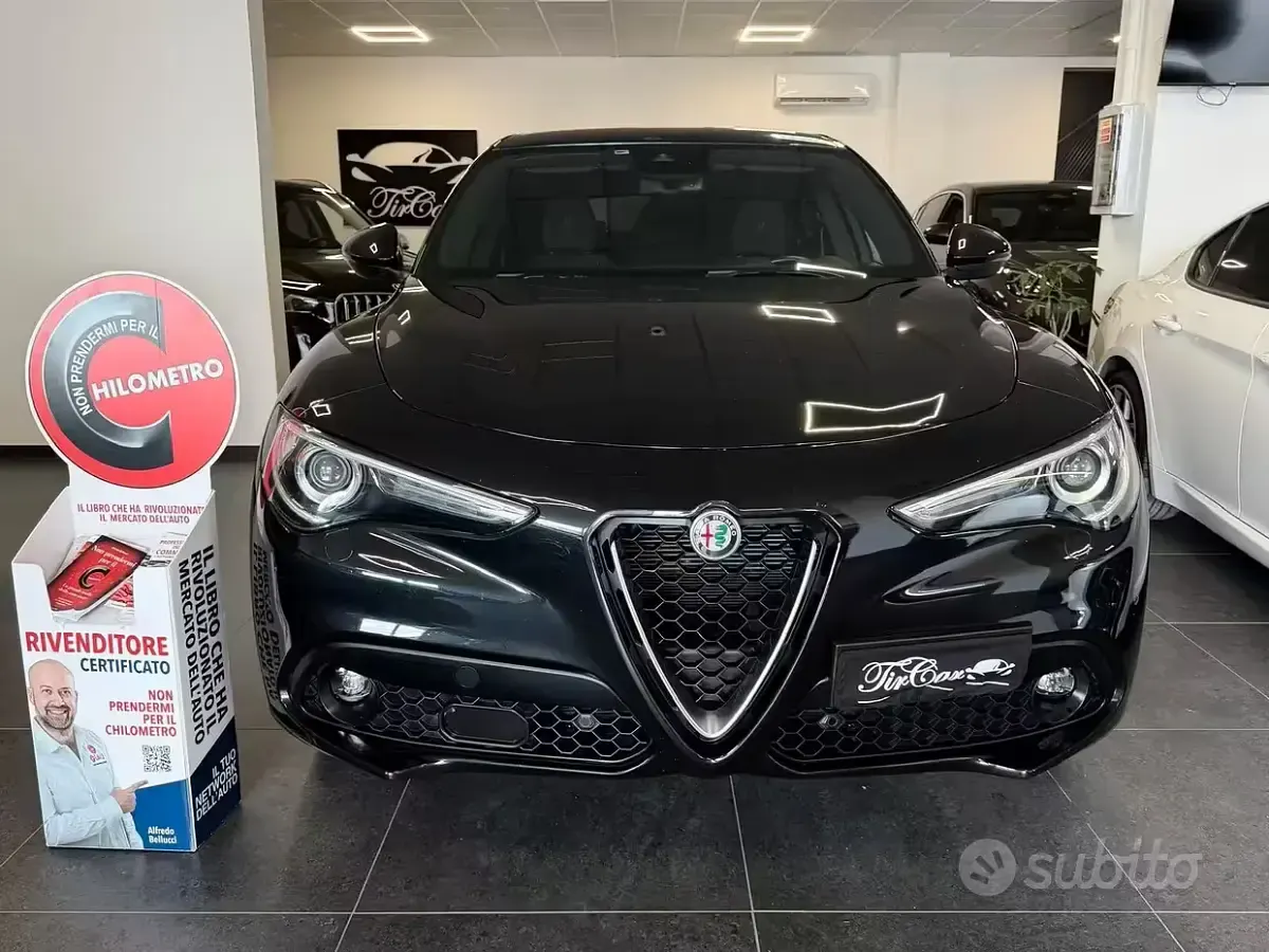Usata Alfa Romeo Stelvio Executive 190 CV (139 kW) 2022 Nero SUV