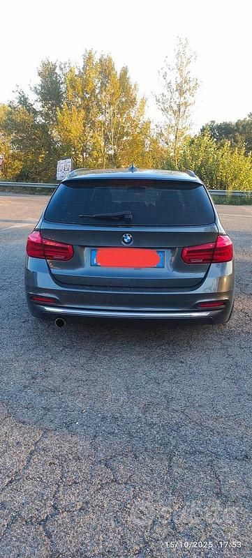 Usata BMW 318 150 CV (110 kW) 2018 Grigio Station wagon