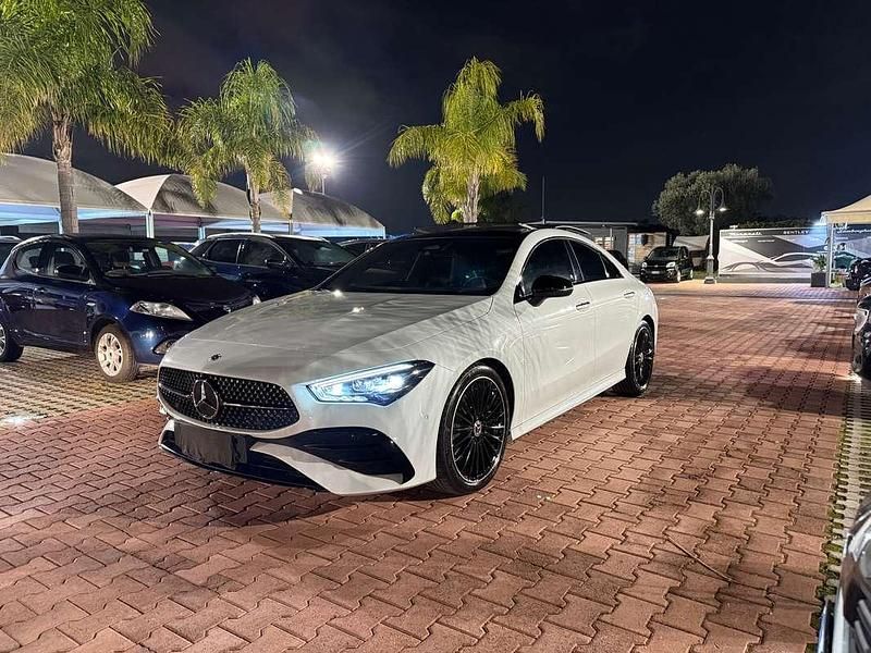 Usata Mercedes CLA200 AMG Line Premium Plus 150 CV (110 kW) 2023 Bianco Coupé