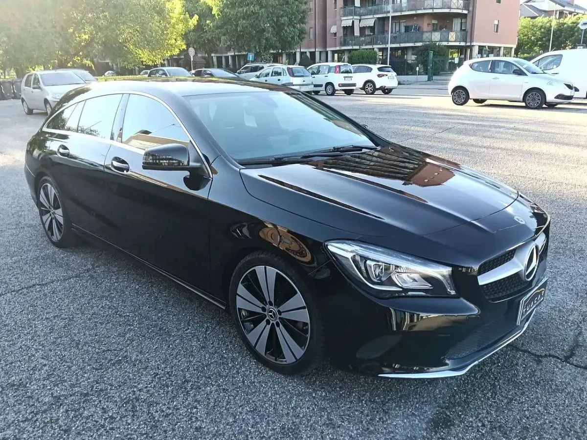 Brugt Mercedes CLA200 Business 136 HK (100 kW) 2019 Sort Stationcar