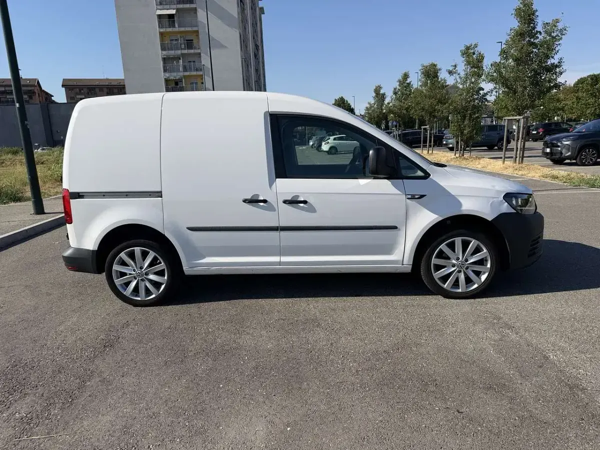 Usata VW Caddy 105 CV (77 kW) 2020 Other Monovolume