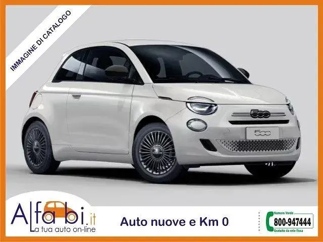 Nuova Fiat 500 Icon 65 CV (47 kW) 2026 Utilitaria
