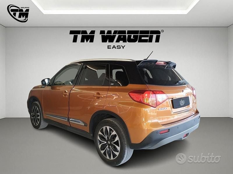 Usata Suzuki Vitara 120 CV (88 kW) 2015 Arancione SUV