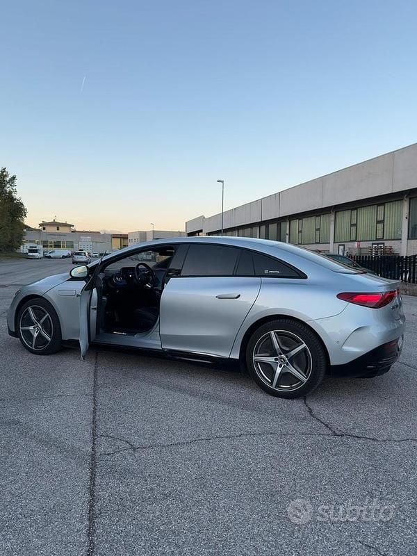 Usata Mercedes EQE350 260 kW (354 CV) 2024 Coupé