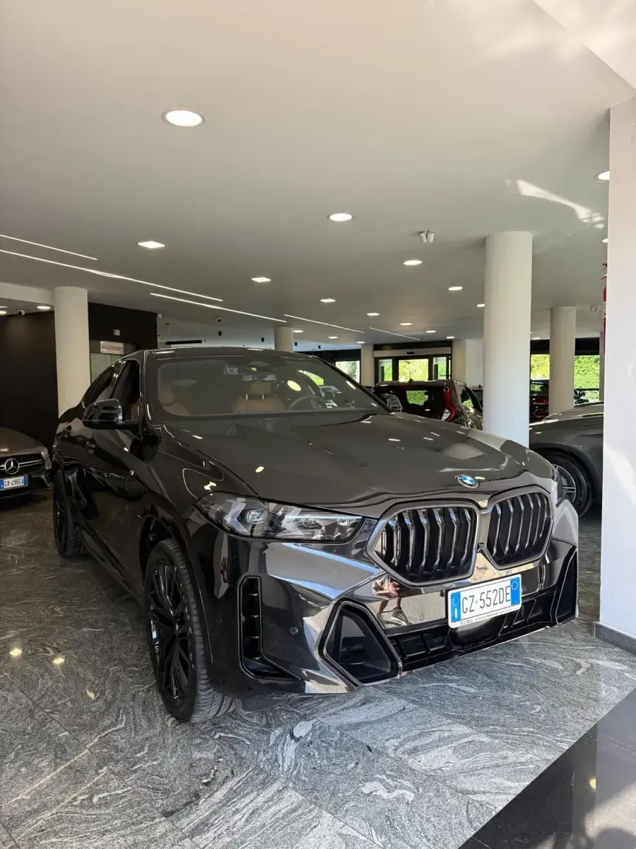 Usata BMW X6 M Sport 285 CV (209 kW) 2025 Nero SUV