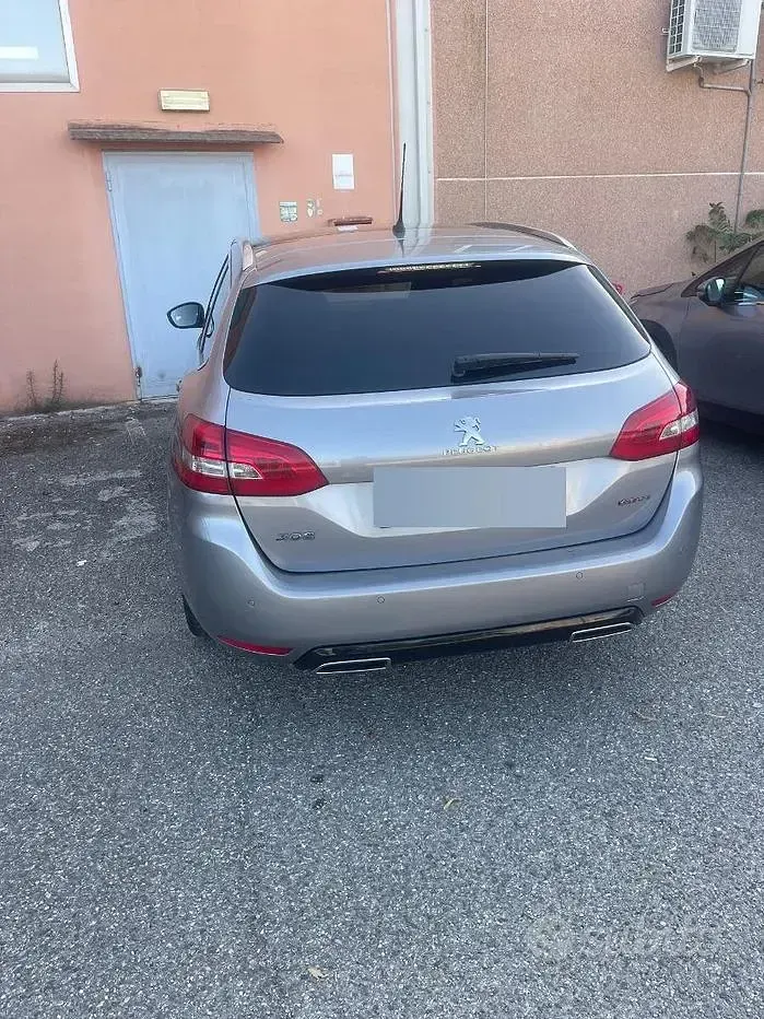 Usata Peugeot 308 GT-line 120 CV (88 kW) 2018 Grigio Station wagon