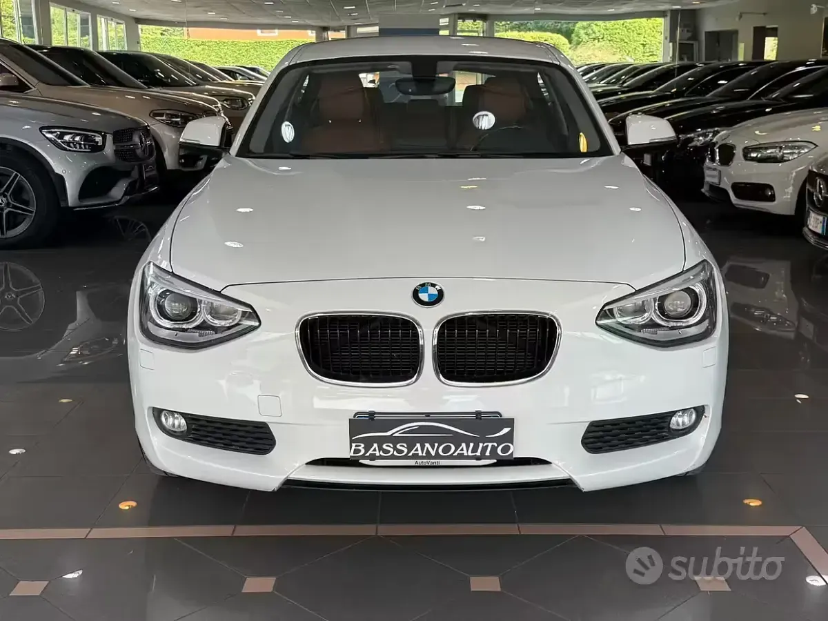 Usata BMW 116 Comfort Edition 116 CV (85 kW) 2014 Bianco Utilitaria