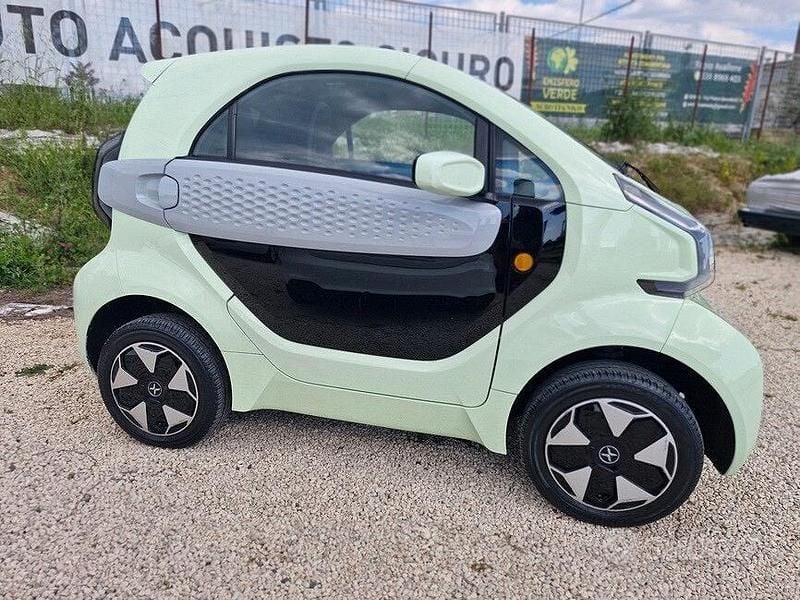 Usata XEV Yoyo 7 kW (10 CV) 2023 Verde Utilitaria