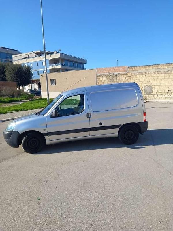 Usata Peugeot Partner 75 CV (55 kW) 2007 Other Monovolume