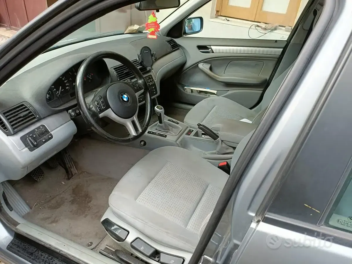Usata BMW 320 150 CV (110 kW) 2003 Grigio Berlina