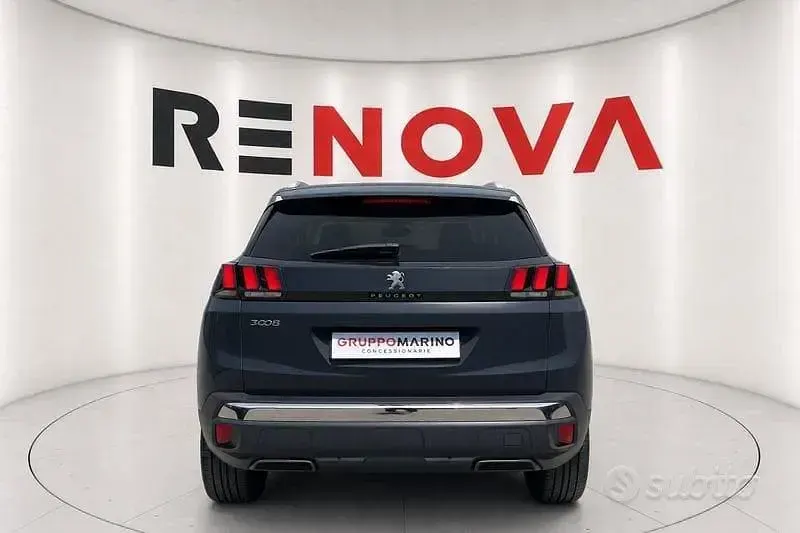 Usata Peugeot 3008 Business-Line 131 CV (96 kW) 2019 Blu SUV