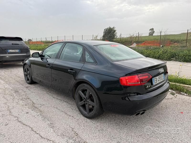 Usata Audi A4 2010 Blu Berlina
