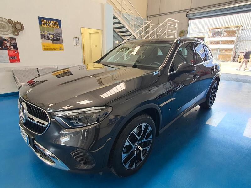 Usata Mercedes GLC220 AMG Line Premium Plus 204 CV (150 kW) 2023 Nero SUV
