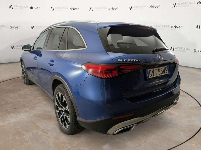 Usata Mercedes GLC220 Advanced Plus 197 CV (144 kW) 2024 Blu spettrale SUV