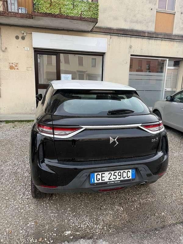 Usado DS Automobiles DS3 Crossback Performance 131 CV (96 kW) 2021 Negro SUV