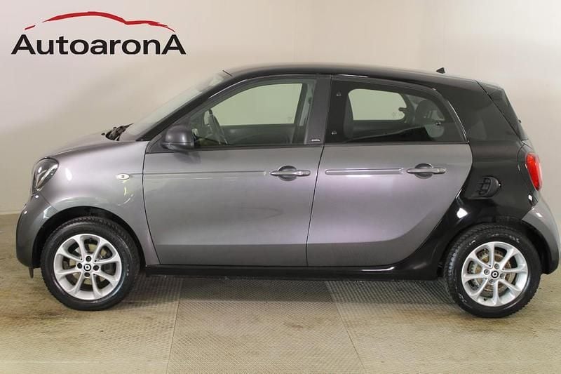Usata Smart ForFour 90 CV (66 kW) 2018 Grigio Utilitaria
