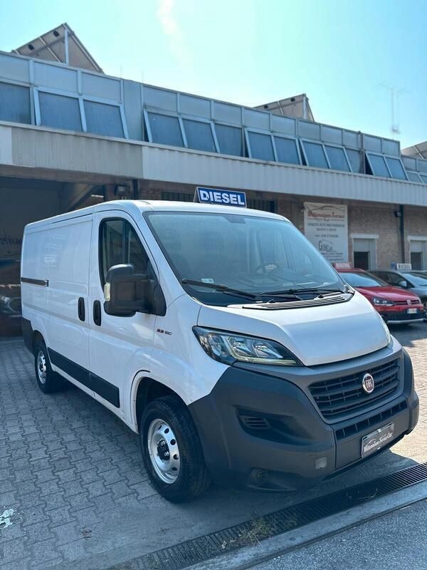 Usata Fiat Ducato 119 CV (87 kW) 2021 Bianco Furgone