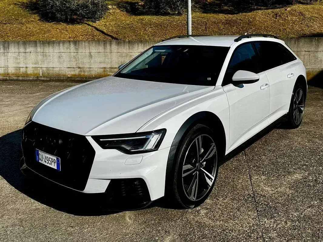 Usata Audi A6 Allroad Ambiente 245 CV (180 kW) 2022 Bianco Station wagon