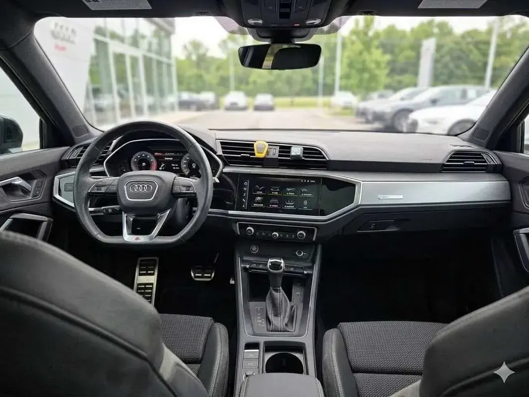 Usata Audi Q3 Sportback S-Line 150 CV (110 kW) 2022 Bianco SUV