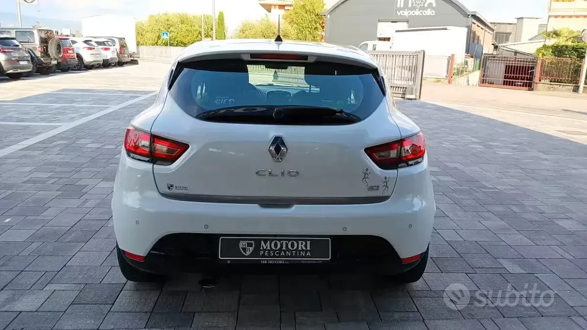 Usata Renault Clio IV 73 CV (53 kW) 2015 Bianco Berlina