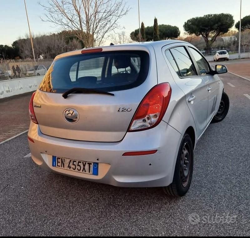 Occasion Hyundai i20 85 PK (62 kW) 2012 Grijs Hatchback