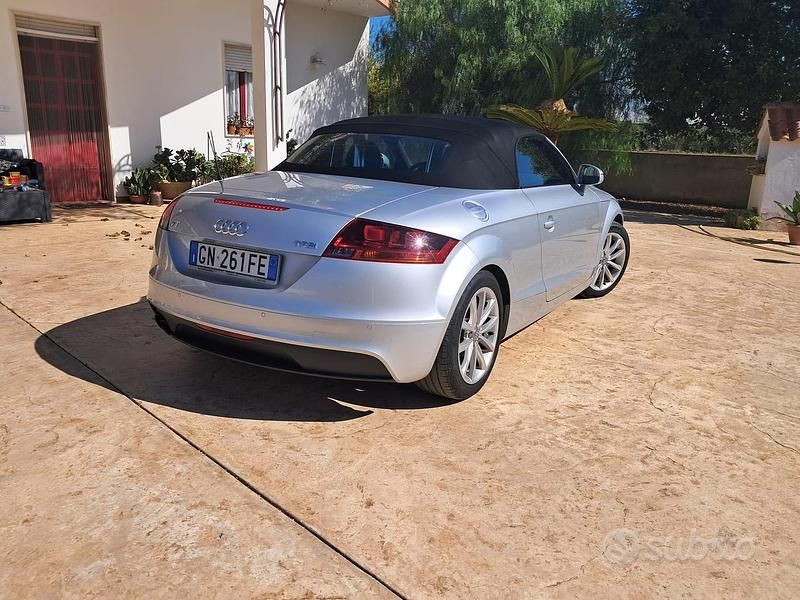 Usata Audi TT 160 CV (117 kW) 2012 Grigio Coupé