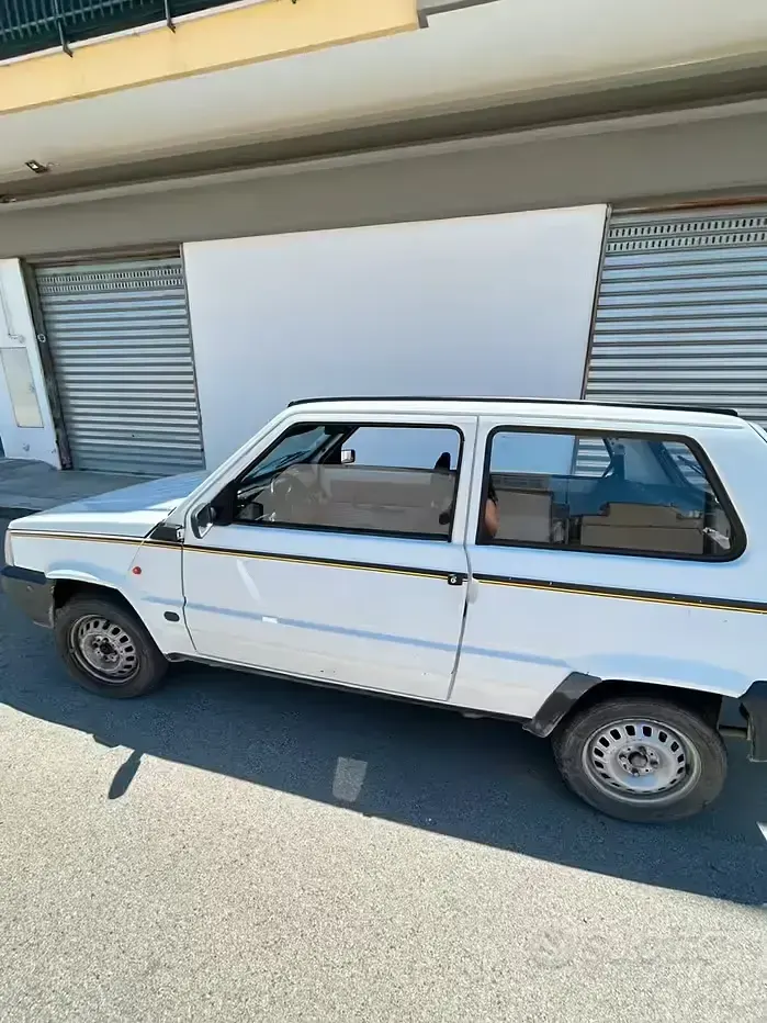 Usata Fiat 750 Young 34 CV (25 kW) 1987 Bianco Berlina