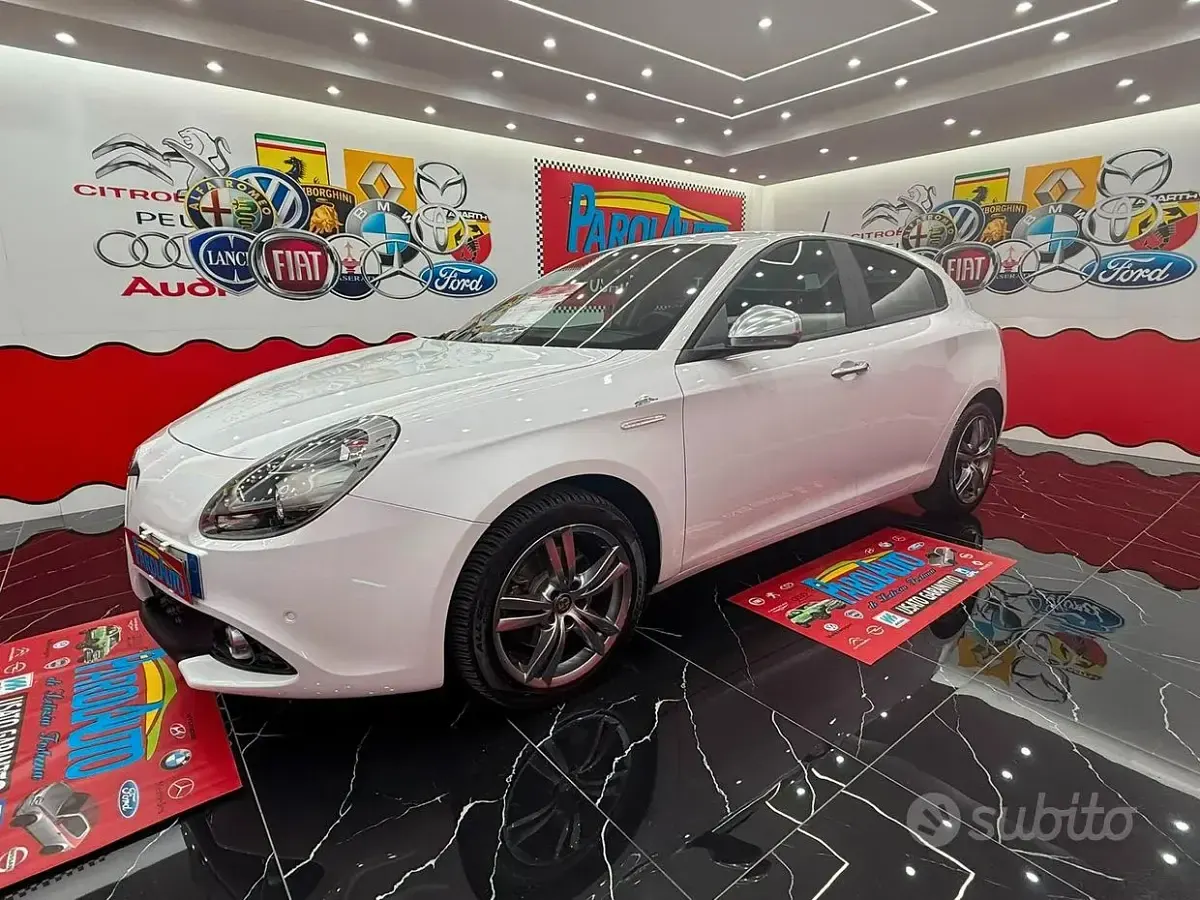 Usata Alfa Romeo Giulietta 150 CV (110 kW) 2017 Bianco Utilitaria