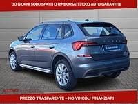 Używany Skoda Kamiq Style 90 KM (66 kW) 2022 Szary SUV