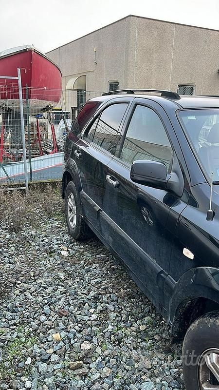 Usata Kia Sorento Active 140 CV (102 kW) 2005 Nero SUV