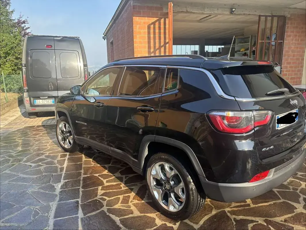 Usata Jeep Compass Limited 140 CV (102 kW) 2019 SUV