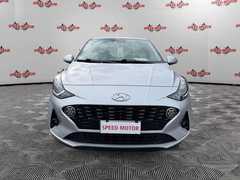 Usata Hyundai i10 67 CV (49 kW) 2020 Argento Utilitaria