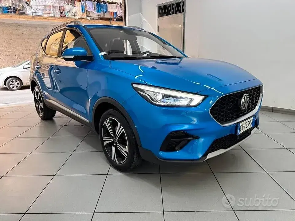Usata MG ZS 106 CV (77 kW) 2023 Blu SUV