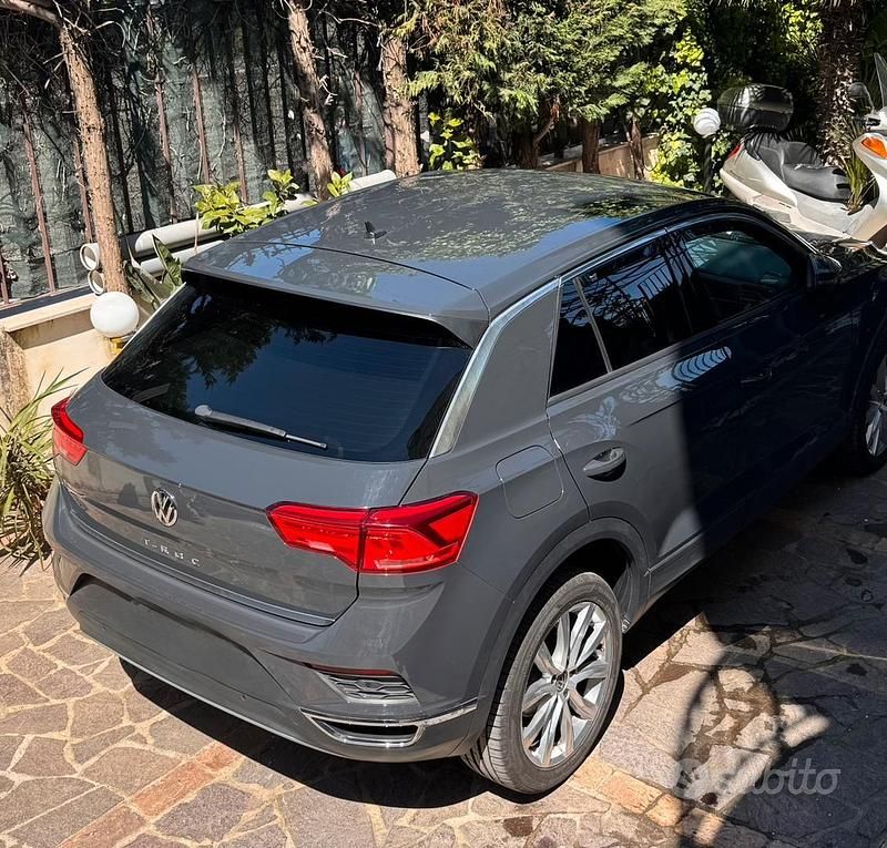 Usata VW T-Roc Advance 2019 Grigio SUV