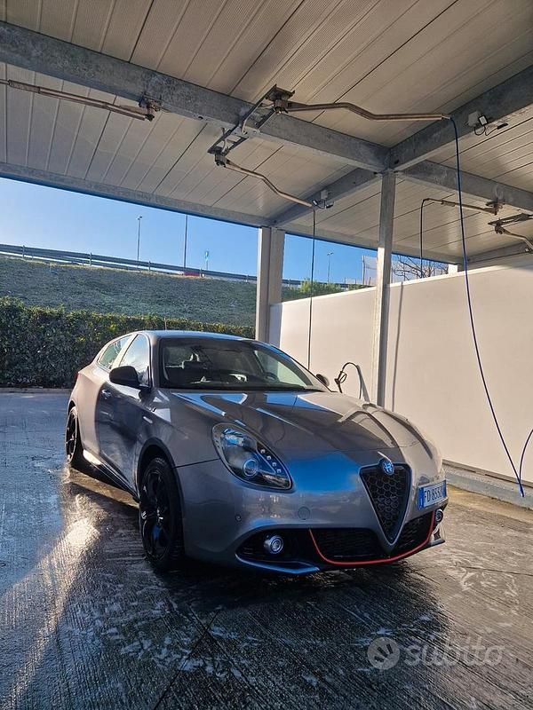 Usata Alfa Romeo Giulietta 150 CV (110 kW) 2016 Grigio Berlina