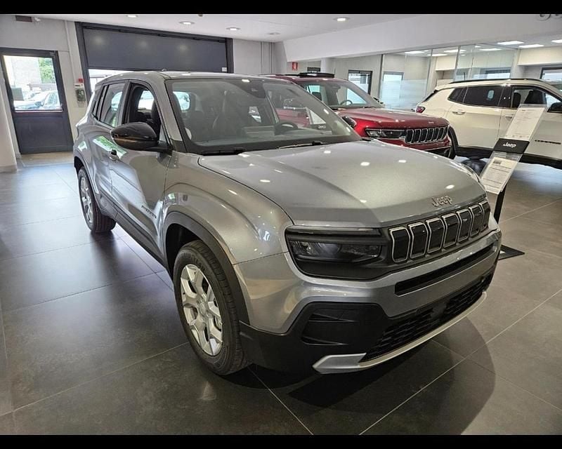 Nuova Jeep Avenger Altitude 101 CV (74 kW) 2025 Grigio SUV