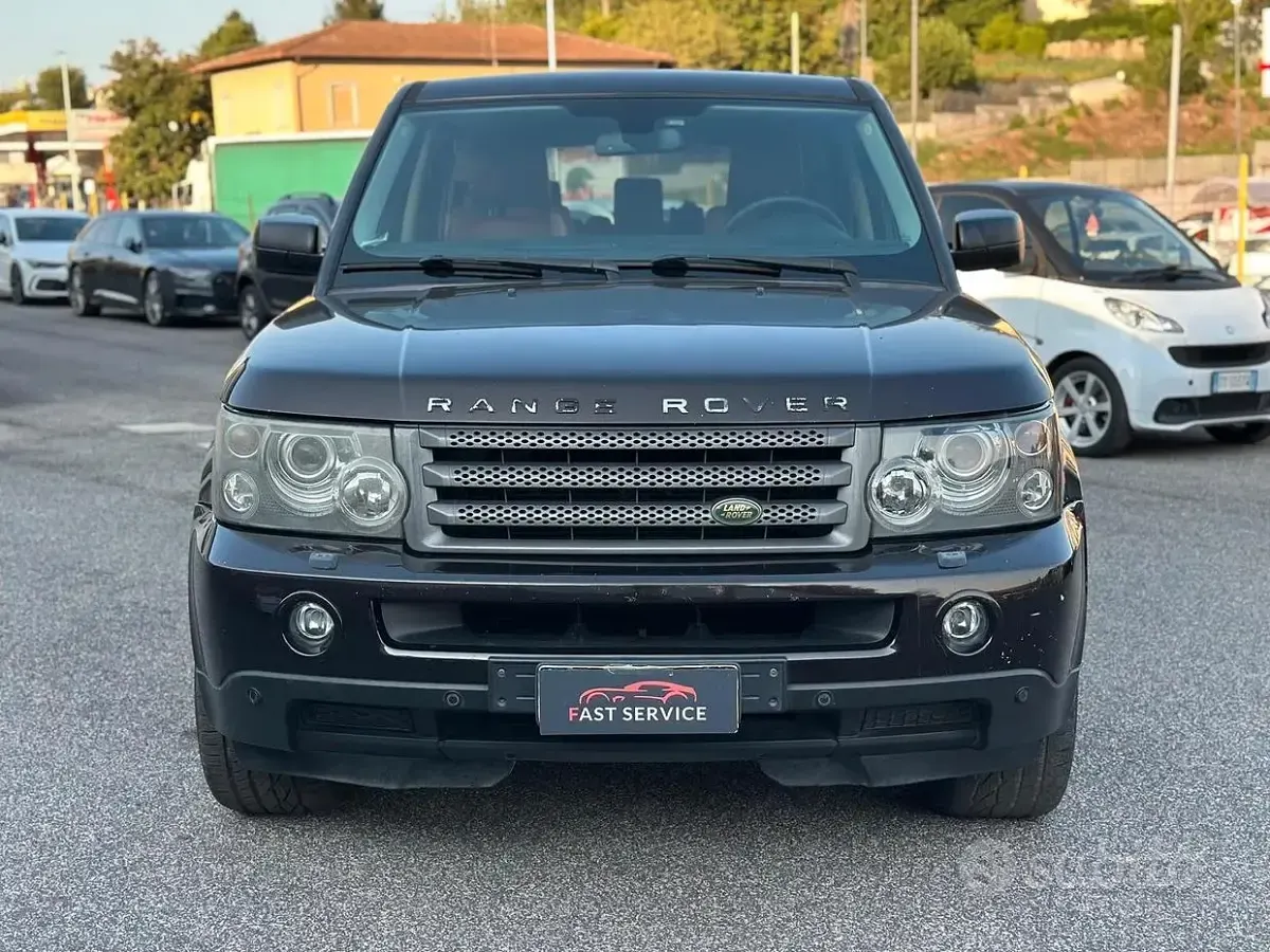 Käytetty Land Rover Range Rover Sport HSE 190 HP (139 kW) 2008 Musta Katumaasturi