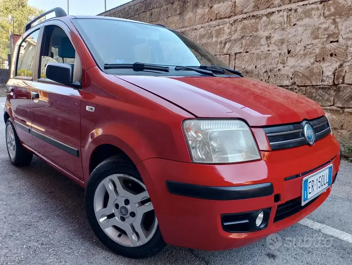 Usata Fiat Panda 60 CV (44 kW) 2005 Utilitaria