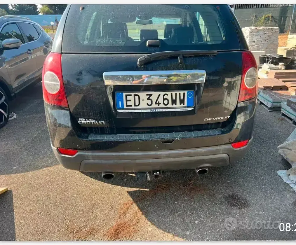 Usata Chevrolet Captiva 163 CV (119 kW) 2011 Nero SUV