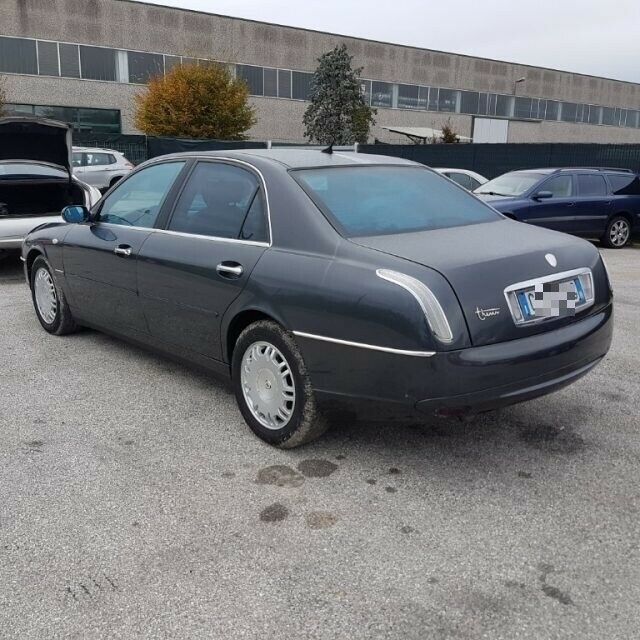 Dvd su lancia thesis 06 picture