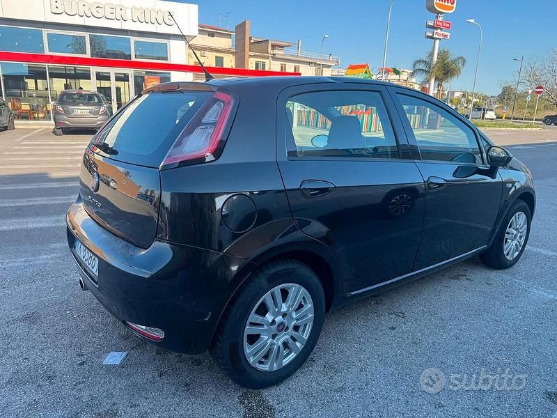 Brugt Fiat Punto 2015 Sort Hatchback