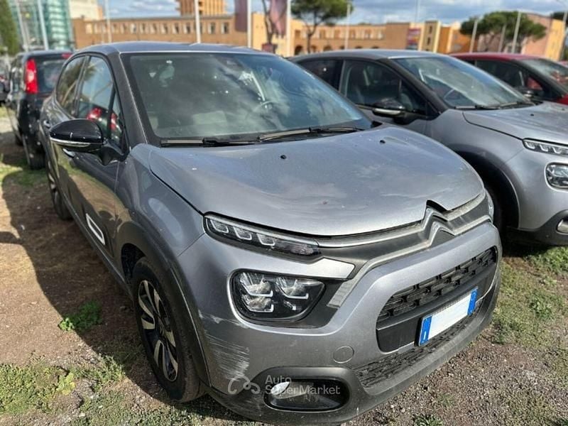 Usata Citroën C3 PureTech 110 CV (80 kW) 2024 Gray Berlina