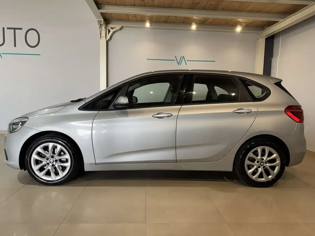 Usata BMW 218 Active Tourer 136 CV (100 kW) 2014 Argento Monovolume