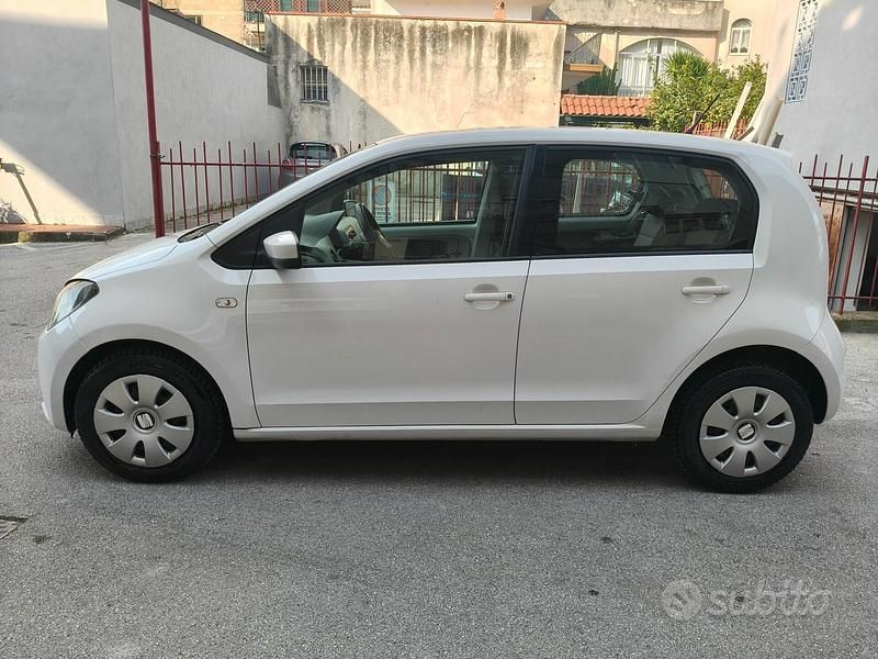 Usata Seat Mii Chic 68 CV (50 kW) 2014 Bianco Utilitaria
