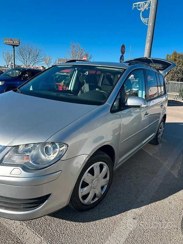 Usata VW Touran 109 CV (80 kW) 2008 Grigio Monovolume