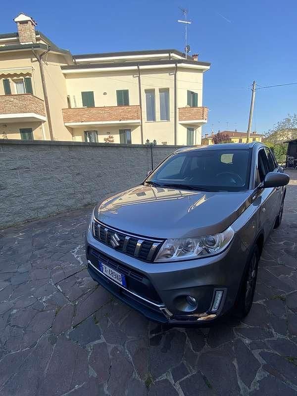 Usata Suzuki Vitara 111 CV (81 kW) 2019 SUV