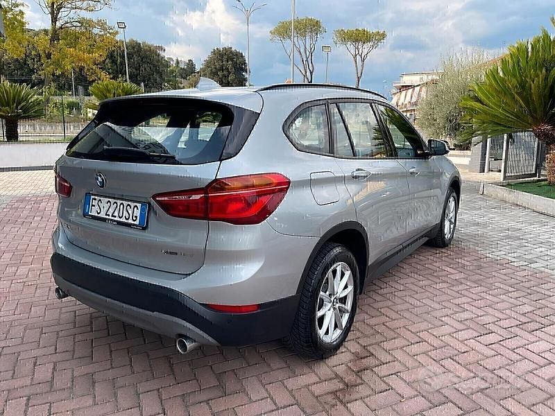 Usata BMW X1 190 CV (139 kW) 2018 Argento SUV