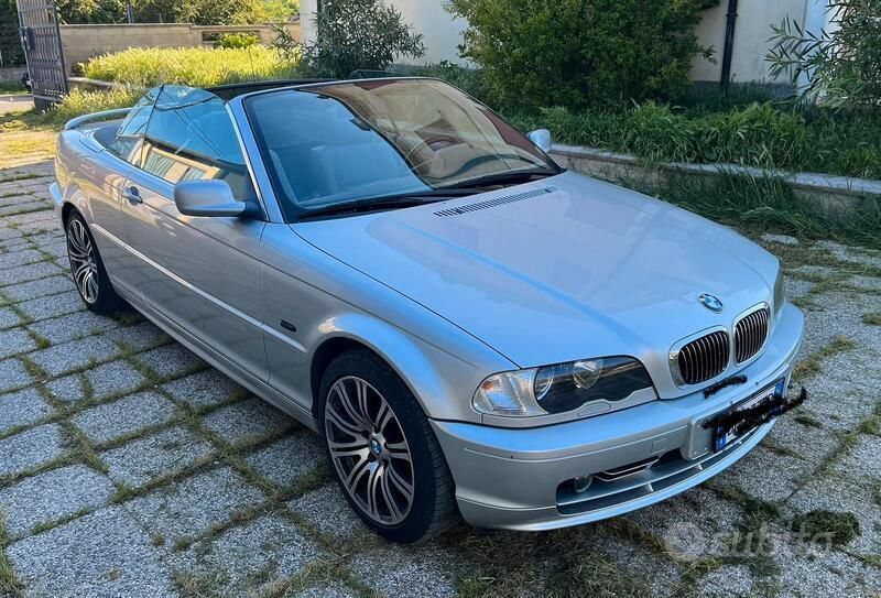Usata BMW 325 Cabriolet 192 CV (141 kW) 2000 Grigio Cabrio